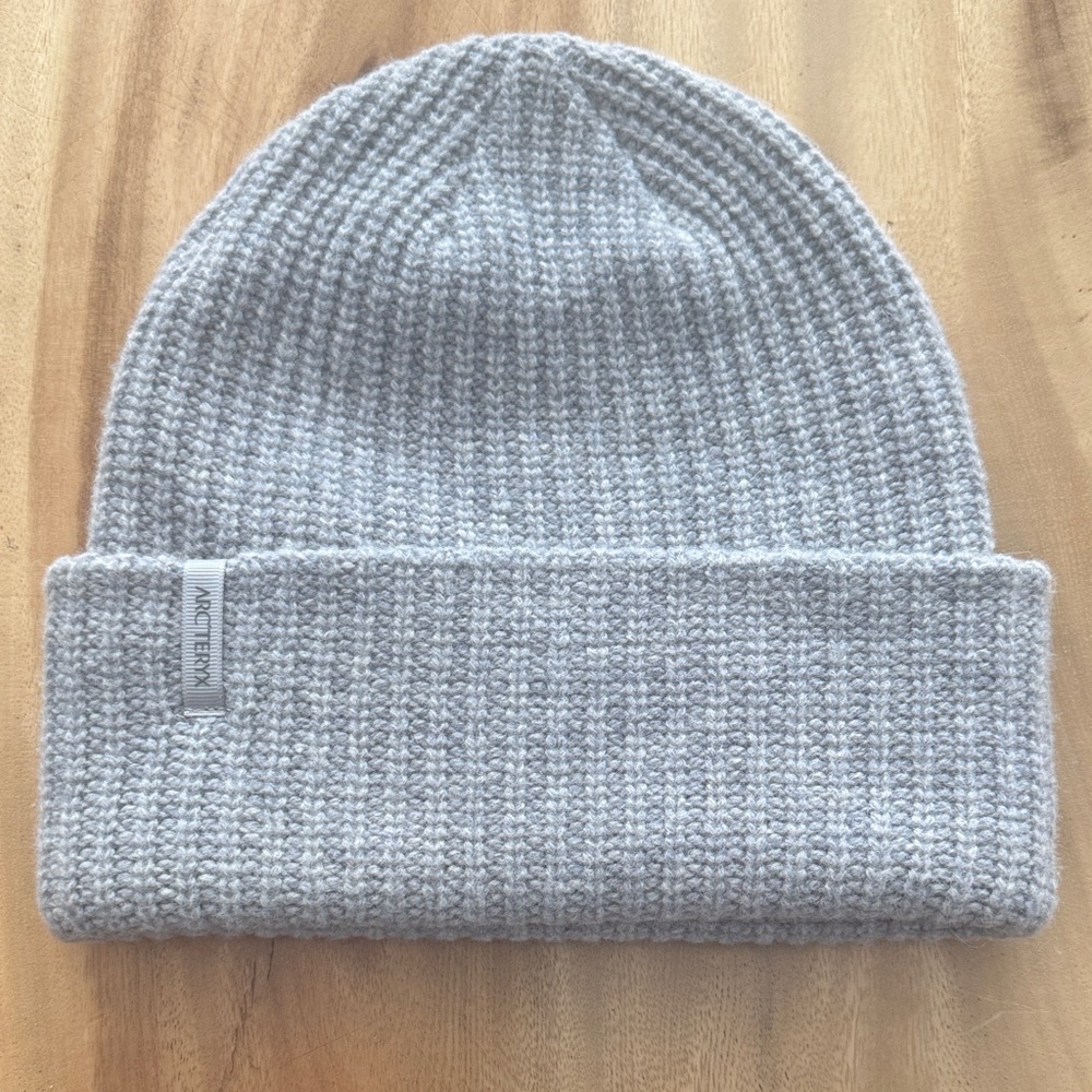 Arc'teryx Light Gray Waffle Knit Beanie